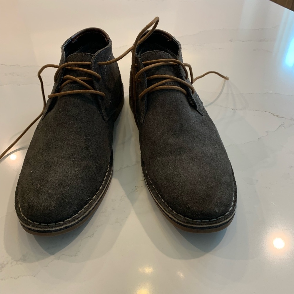 Kenneth Cole Reaction Chukka Boots